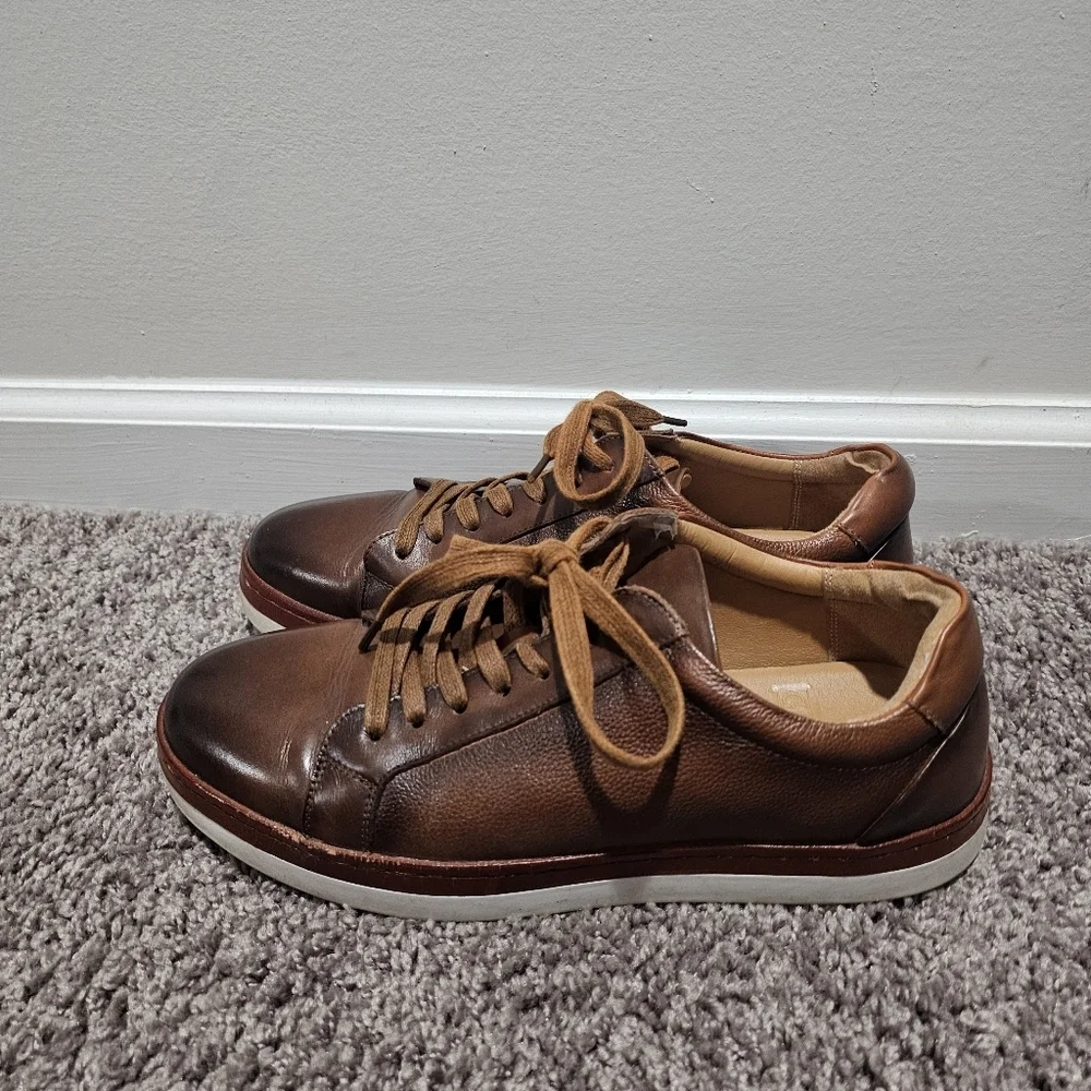 Giovanni Leather Men's Sneakers Size 9 Preppy